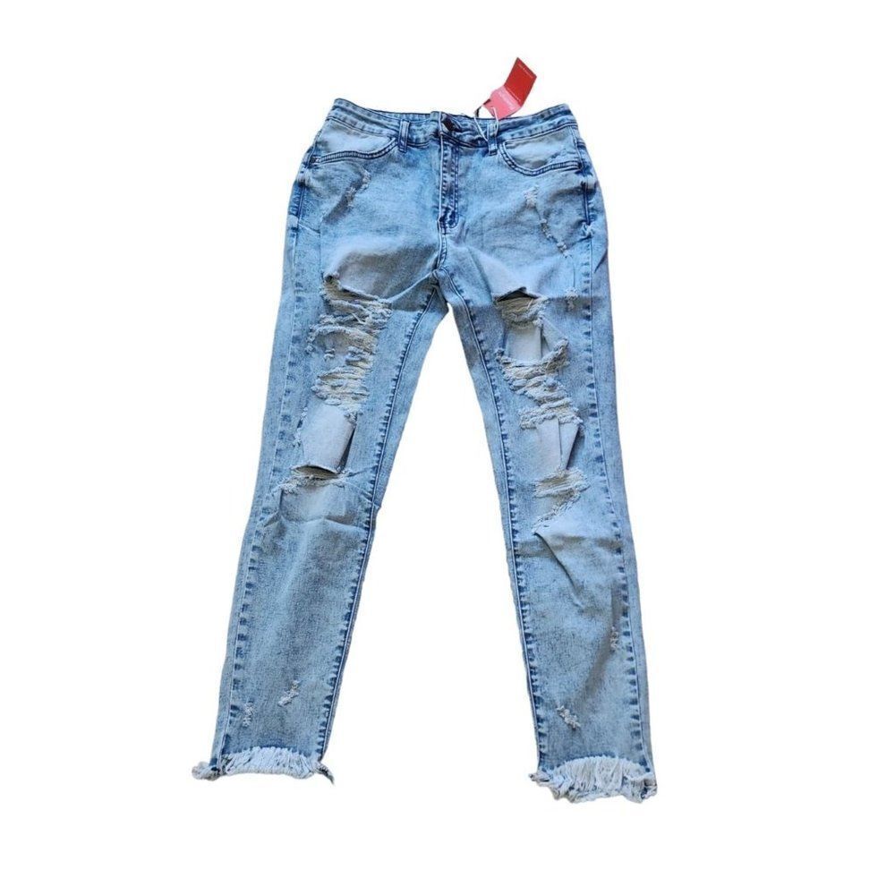 Flamingo NWT Raw Hem Distressed Skinny Mid Rise Crop Jeans in Large